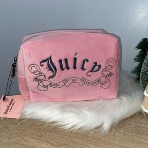 Juicy Couture Pink Velour Travel Cosmetic Bag NWT